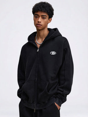 Kapuzenpullover mit gestickten, verstreuten Kanten und Fleecefutter