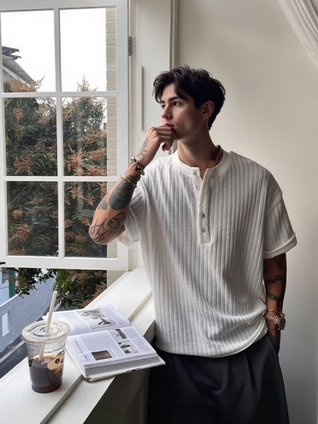 Henry's Collar Stripes T-shirts