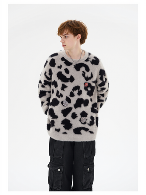 Leopard Metal Badge Loose All-match Crew Neck Sweater