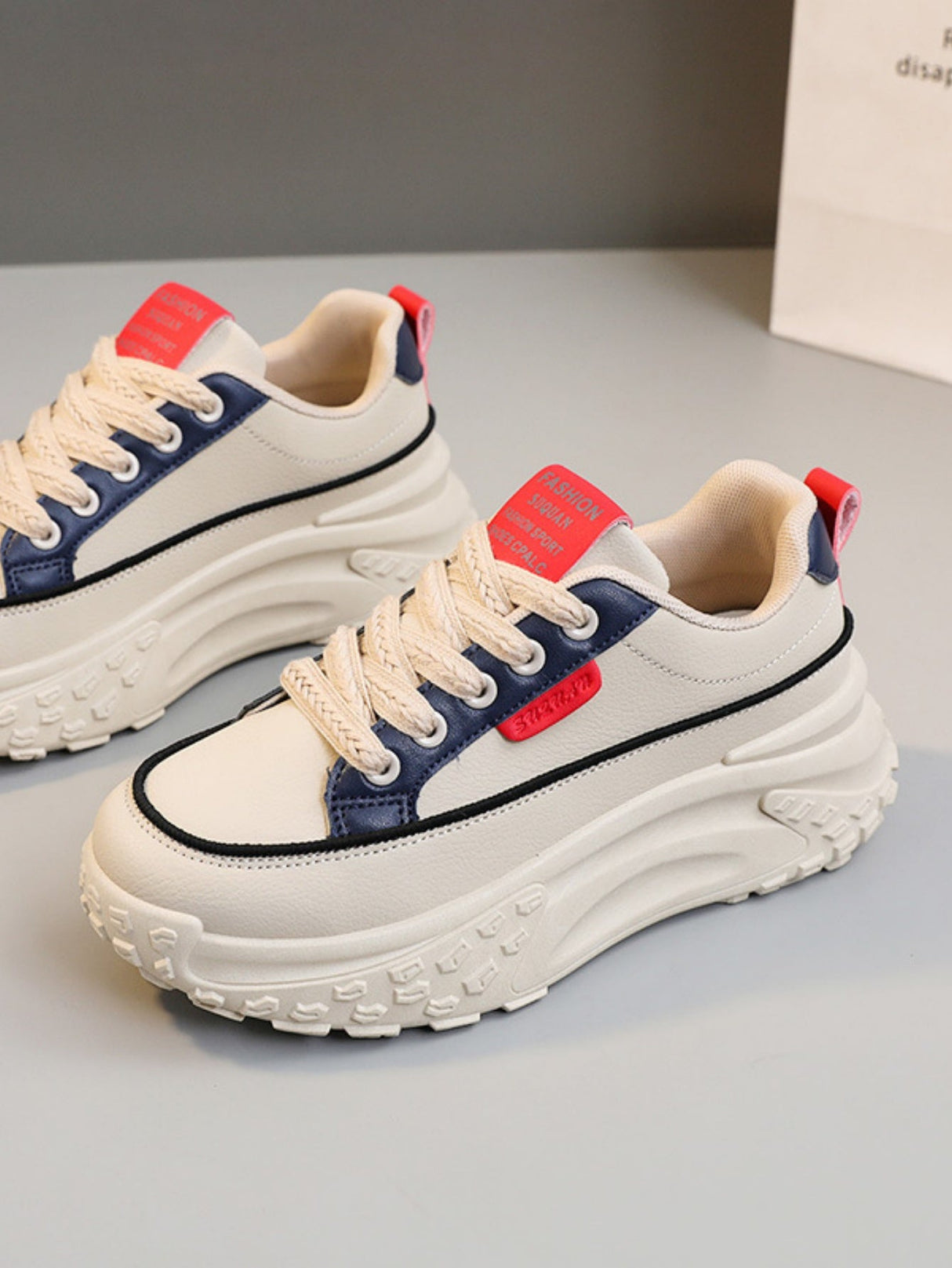 Women's Thick-soled Casual Sneakers