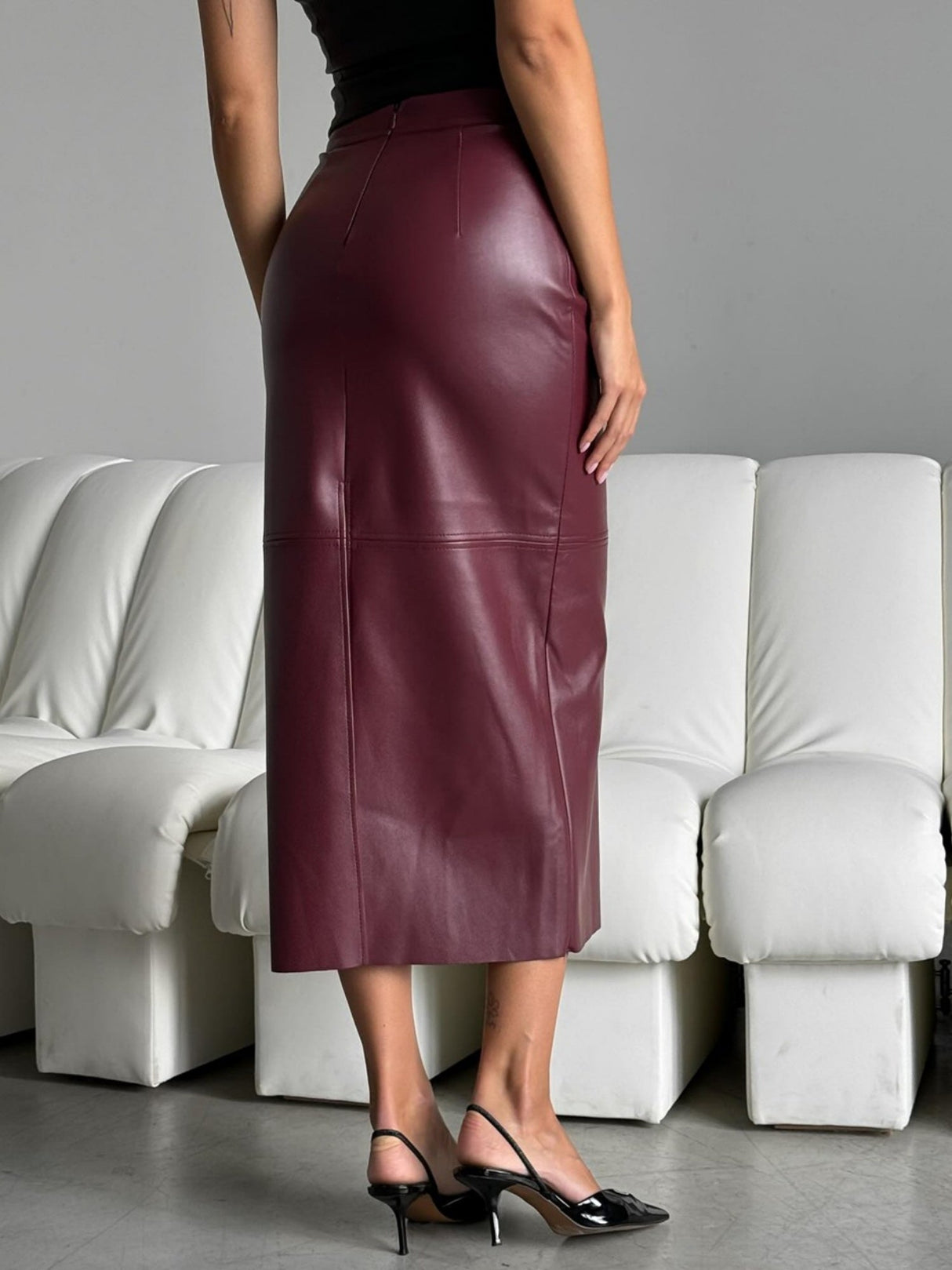 Leather Stitching High-waisted Back Slit Long Skirts