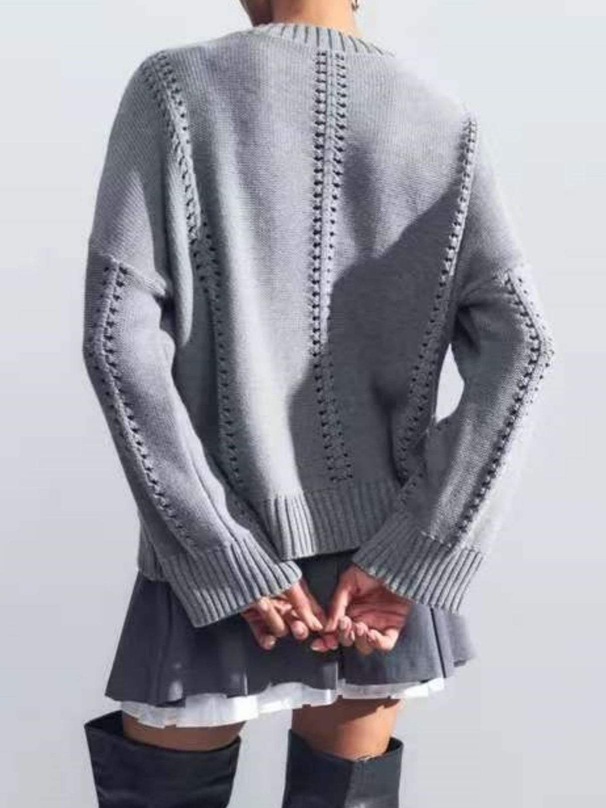 Liber Crew Neck Thread Solid Color Cardigans