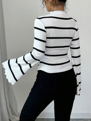 Short-sleeved, Stand-up Collar, Bell Sleeves, Irregular Black And White Striped Ribbed Knit T-shirt/sweater