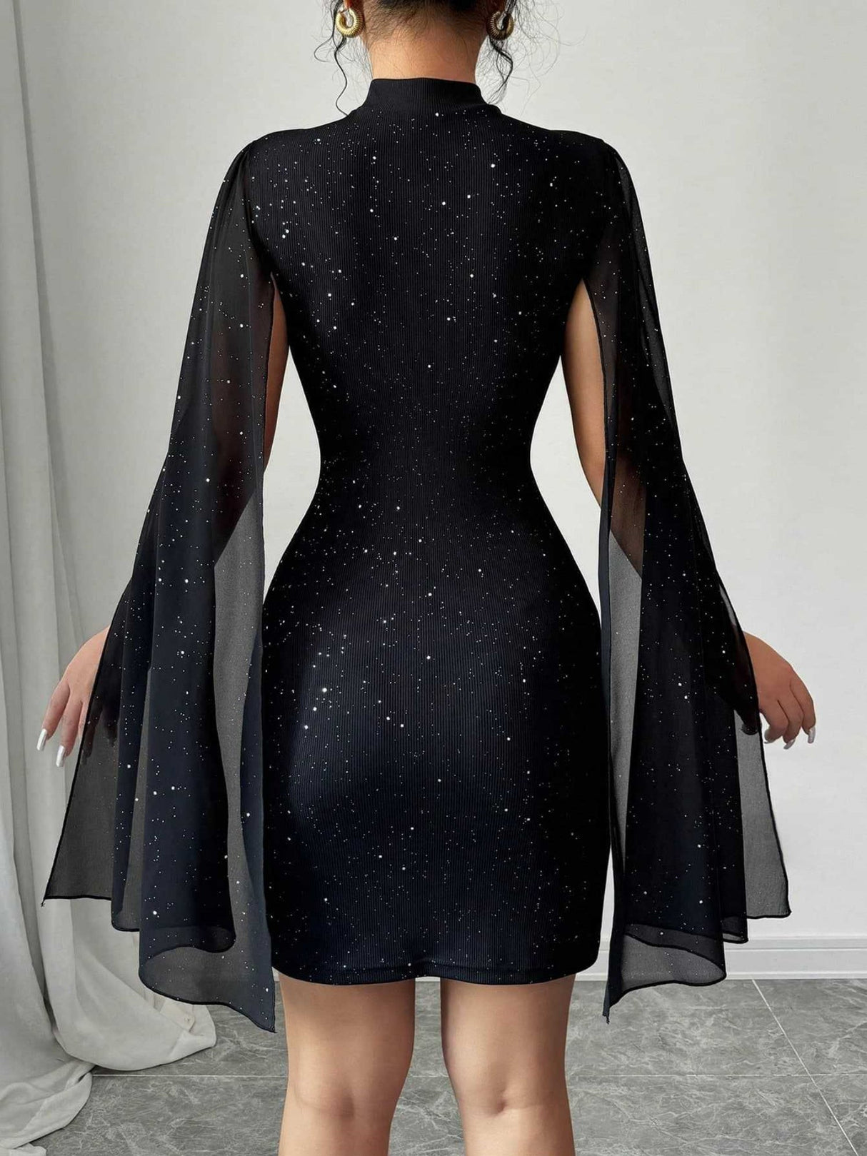 Turtleneck Sequins Chiffon Cape Lantern Sleeve Short Dress