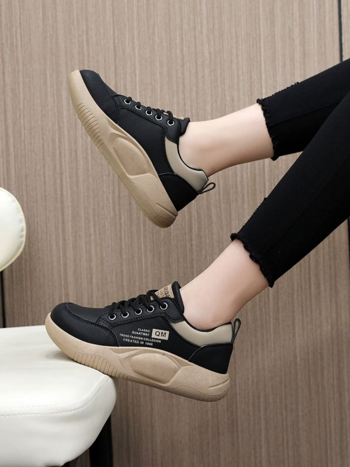 Women's Thick-soled Casual Sneakers