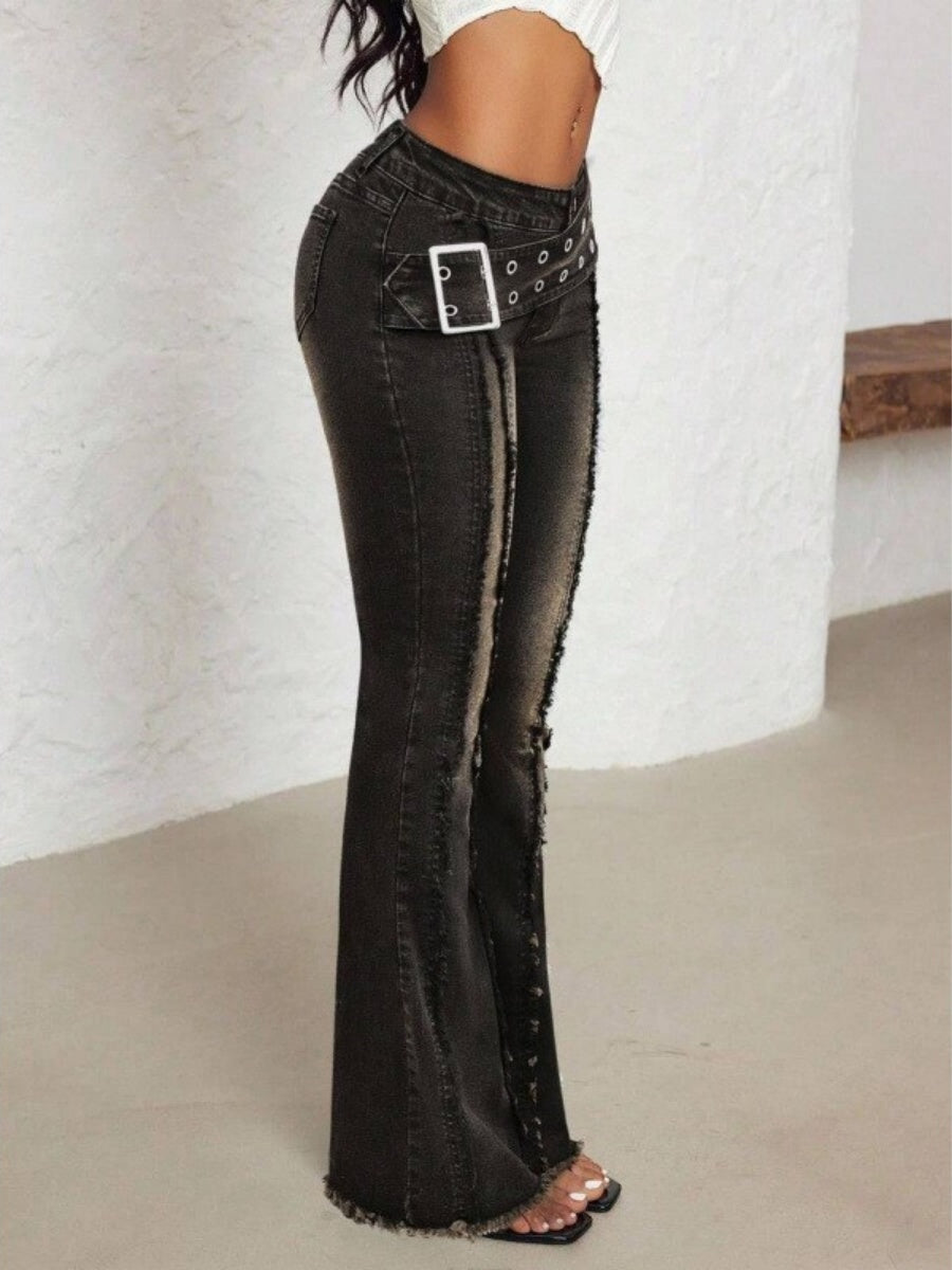Button-up Low-rise Flared Washed Jeans