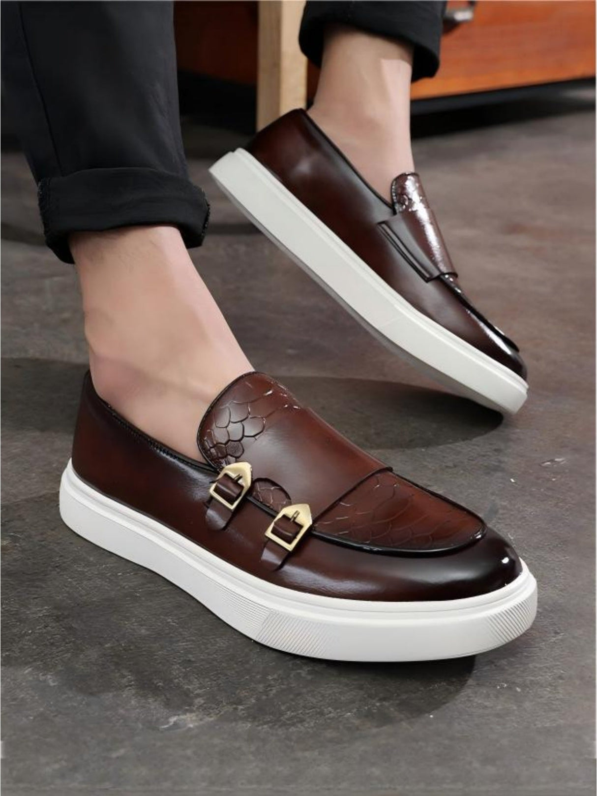 Snakeskin Embossed Slip-on Loafers