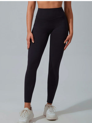 Tight Fit Yoga Sports Quick-drying Three-piece Gym Outfit