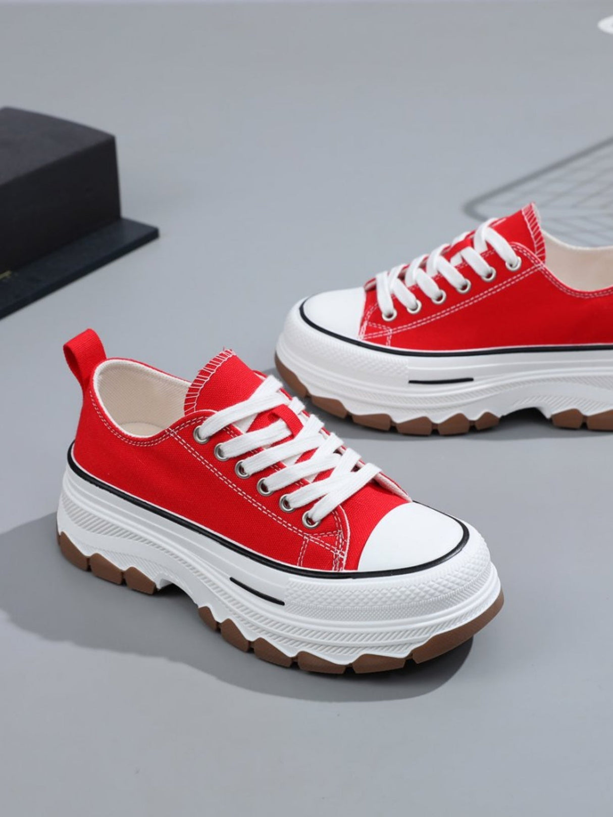 Women's Canvas Thick-soled Casual Sneakers