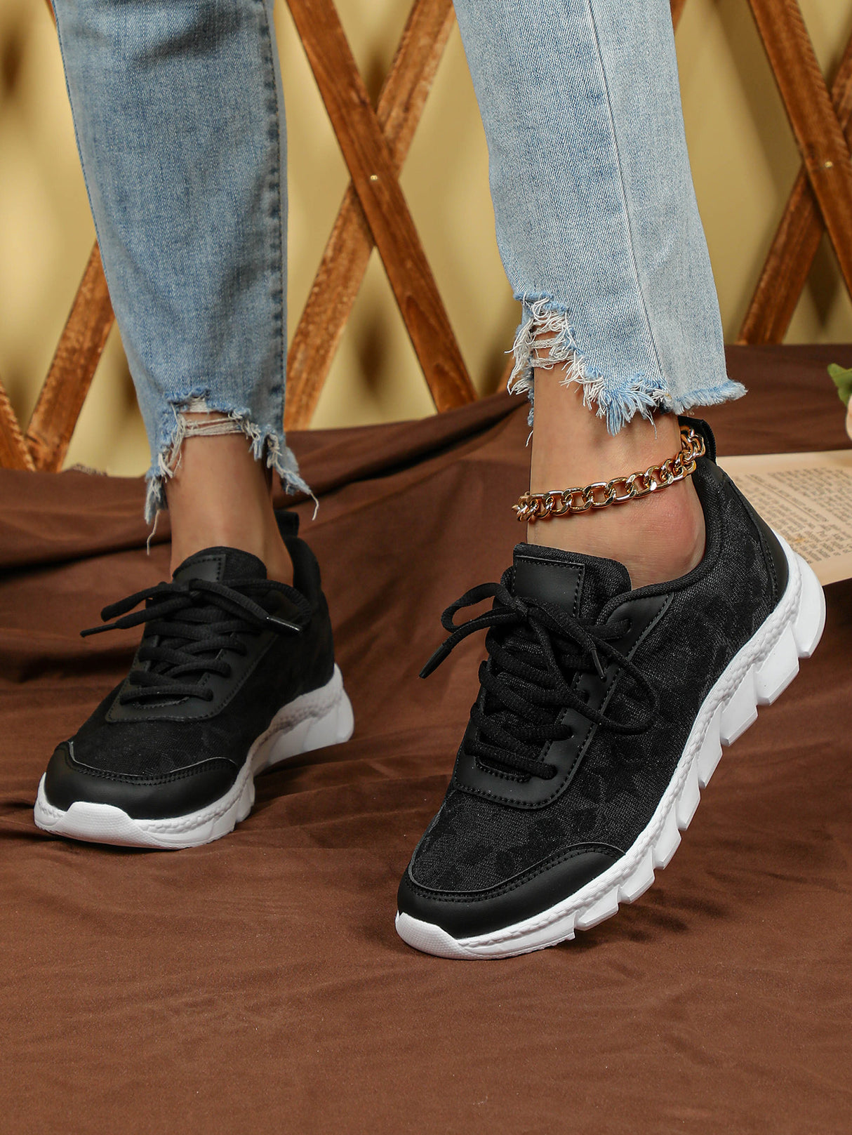Floral Mesh Women's Casual Sneakers