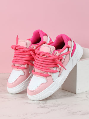 Women's Sneakers With Unique Color-blocked Shoelaces