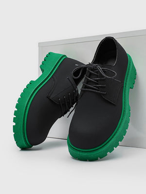 Chaussures Derby à semelle verte et color-block