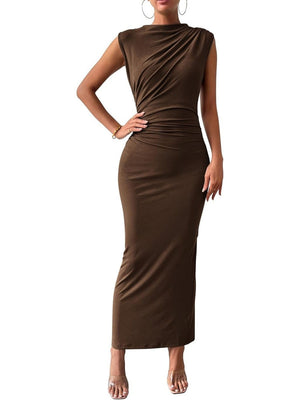 Robe maxi sans manches plissée coupe ajustée, couleur unie