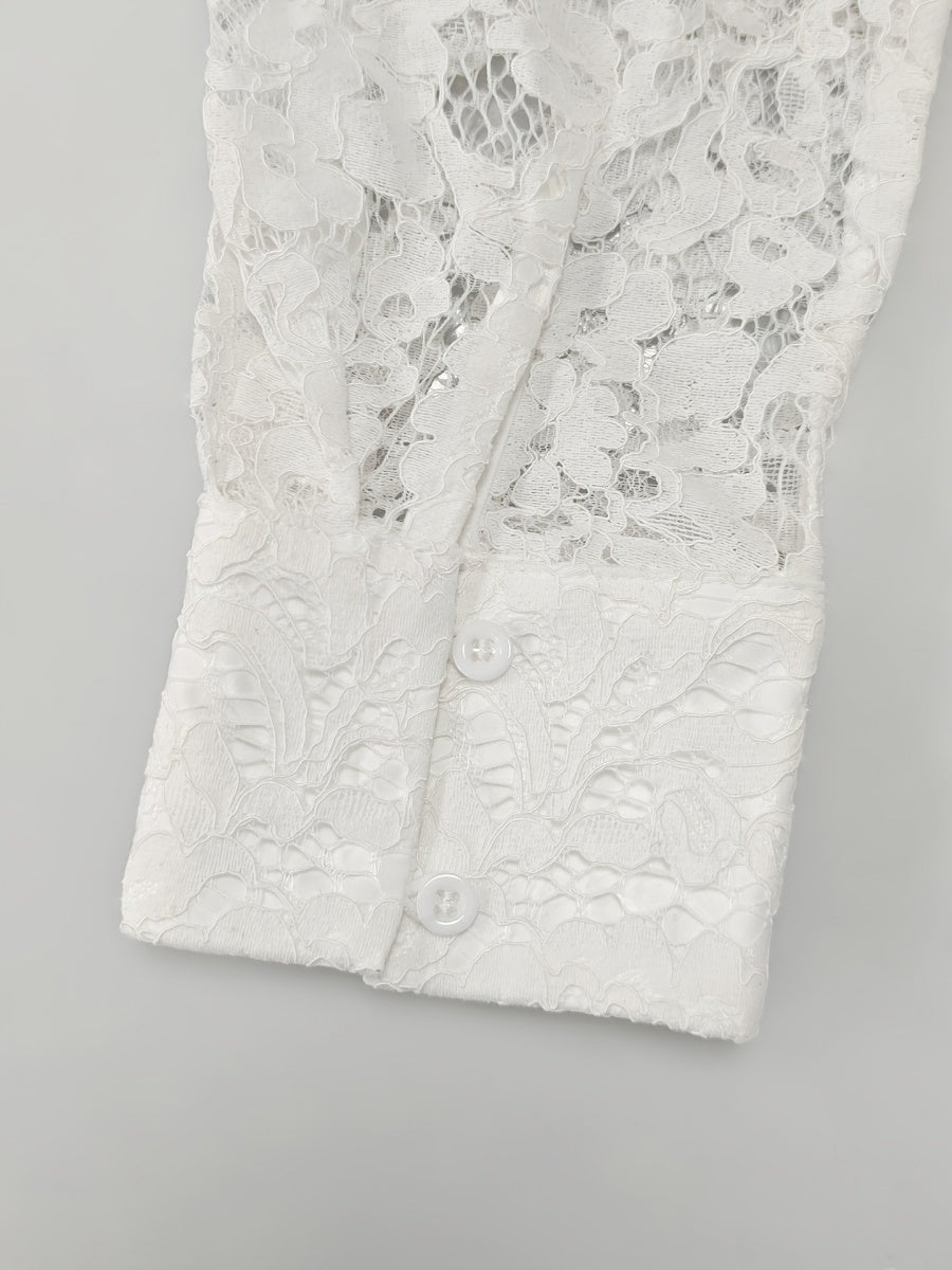 Cropped-Tops mit Spitzenquasten und Perspektive für Pendler