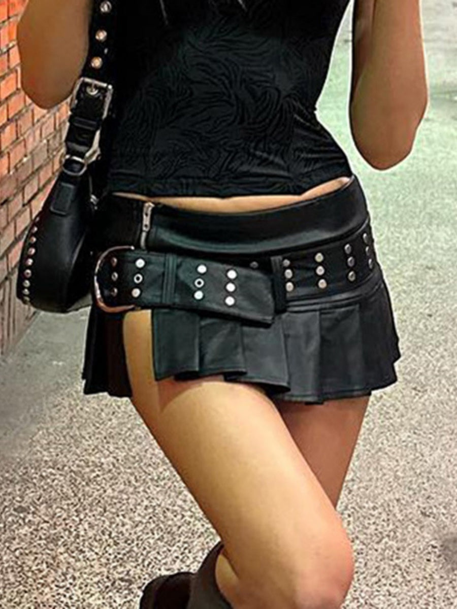 PU Leather Riveted And Stitched Belt With Slits And Pleats Skirts