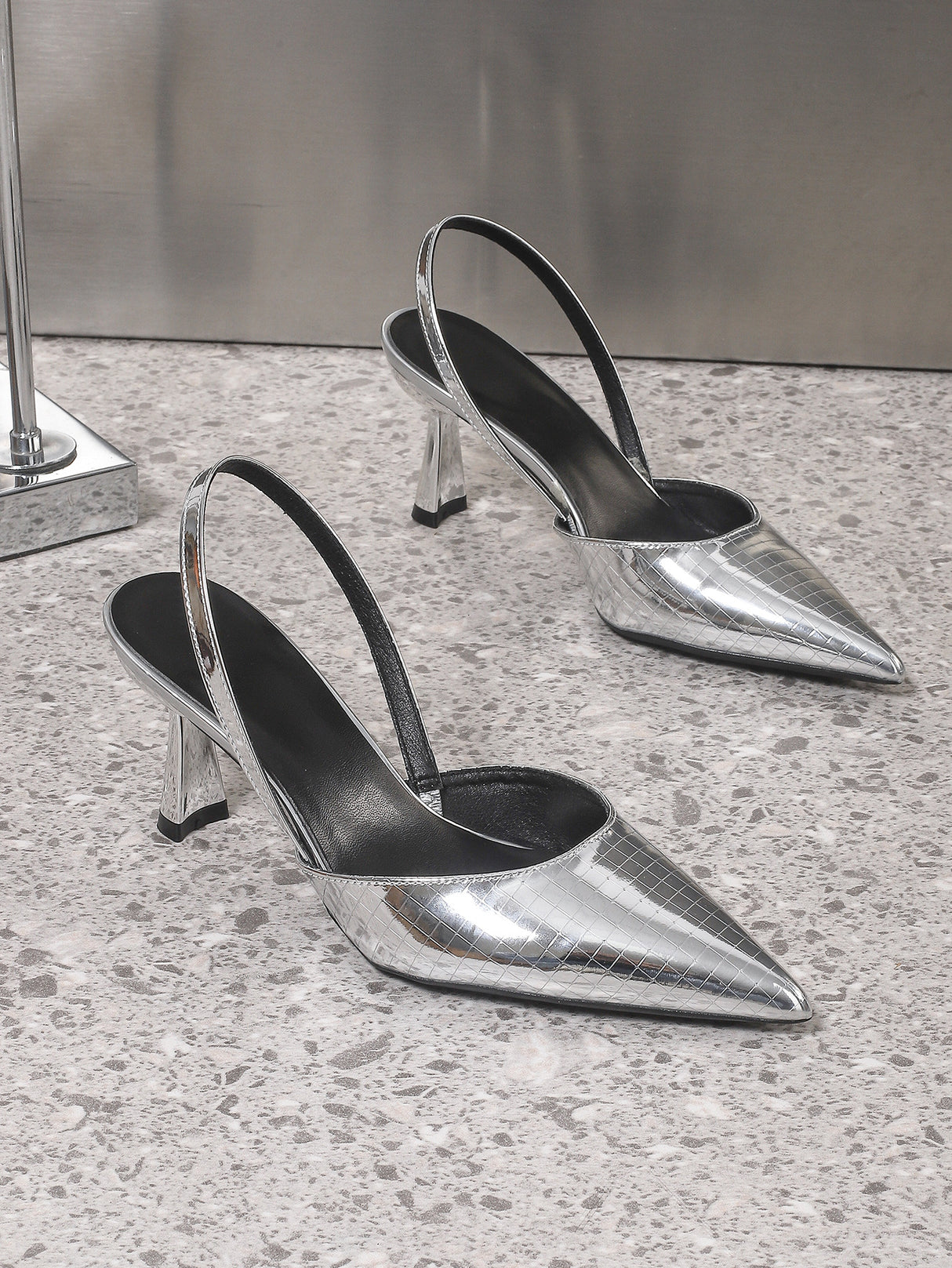 Metallic Pointed-toe Strappy High Heels