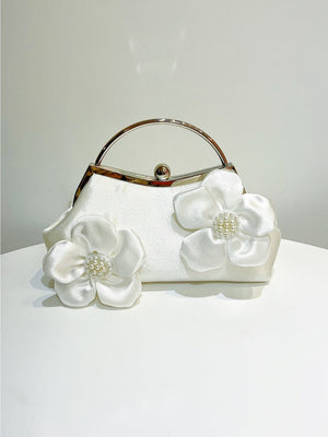 Liber Four Seasons ACC Pearl Bow Cloud Bag