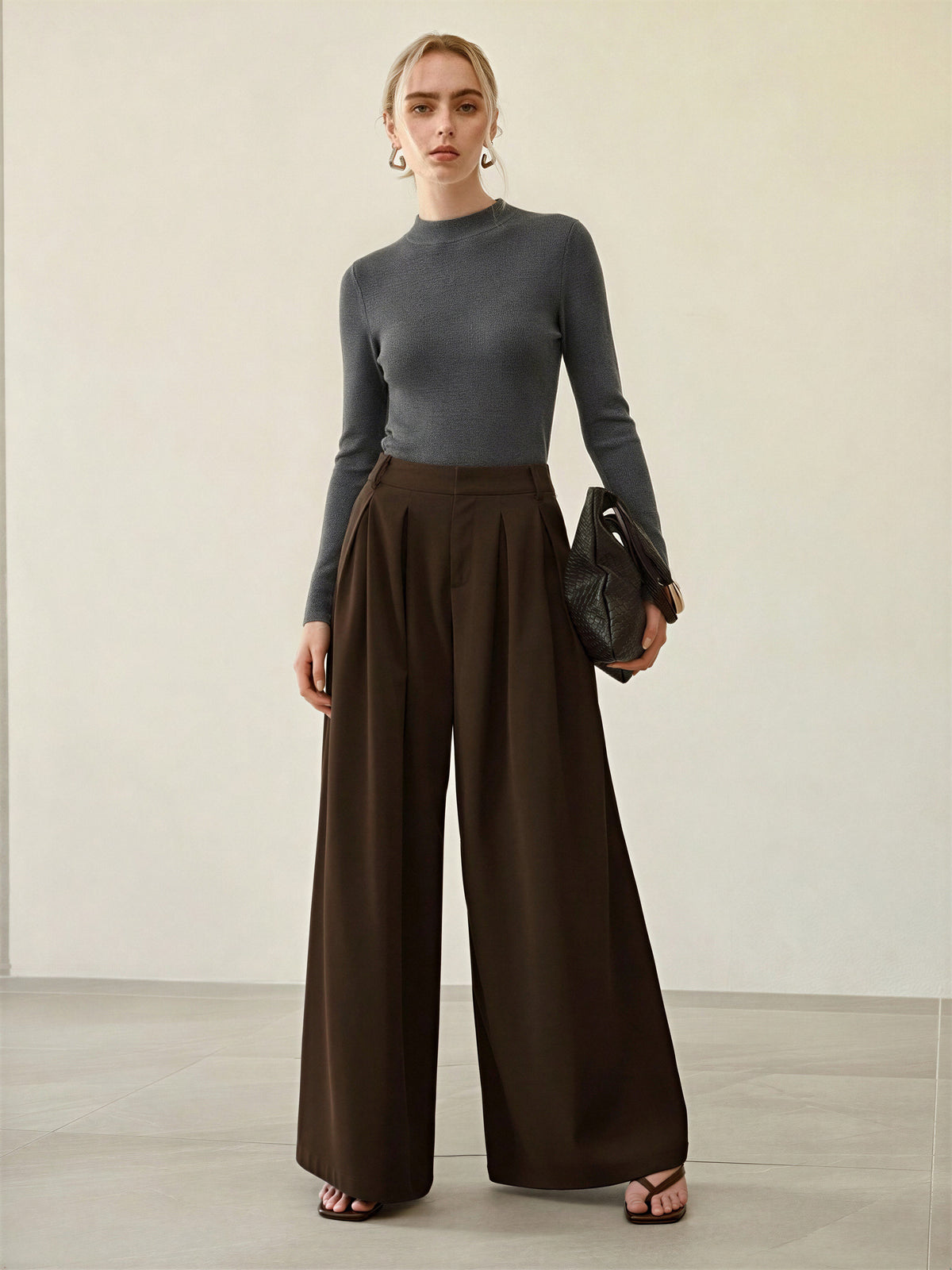 100% Merino Cotton & Wool Seamless Turtleneck Sweater