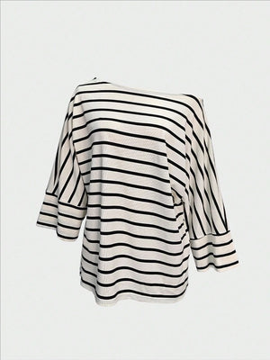 Off-shoulder Sloping Shoulders Loose-fit Stripes Commuting T-shirts