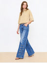 High-waisted Wide-leg Jeans