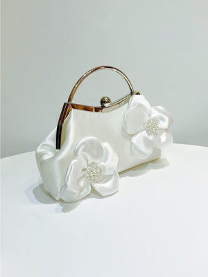Liber Four Seasons ACC Pearl Bow Cloud Bag