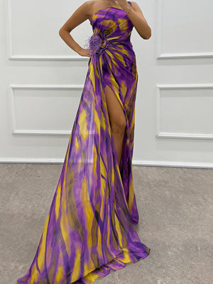 Sloping Shoulders Printed Reunion Maxi Dresses