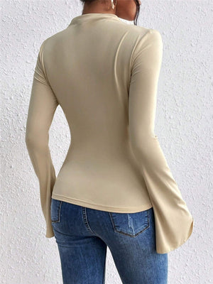 Design-forward Flared Sleeve Stand Collar Slim Fit T-shirt