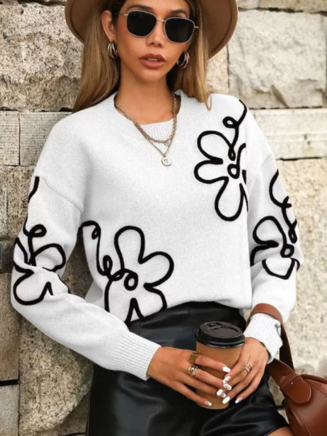 3D Effect Flower pattern Crew Neck Sweaters
