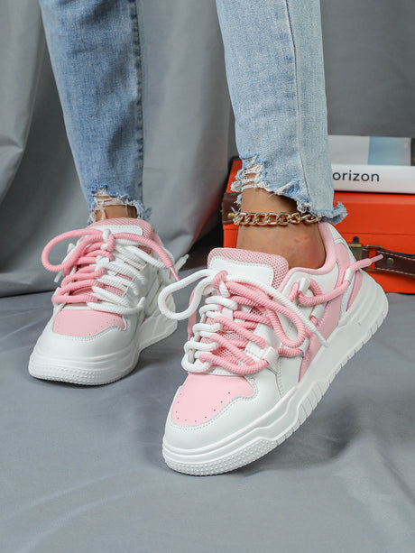 Women's Sneakers With Unique Color-blocked Shoelaces