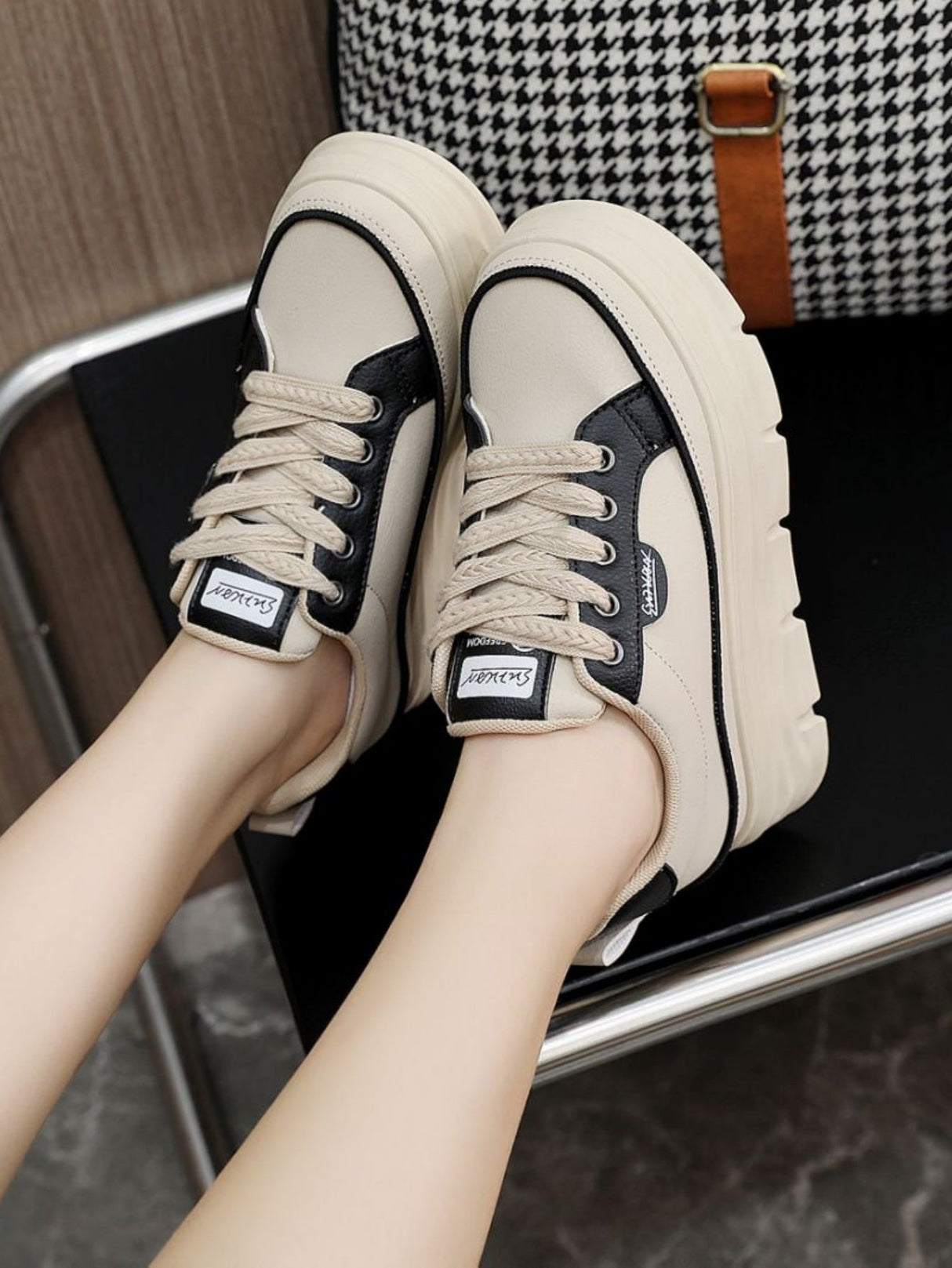 Colorblock Thick-Sole Women's Casual Sneakers
