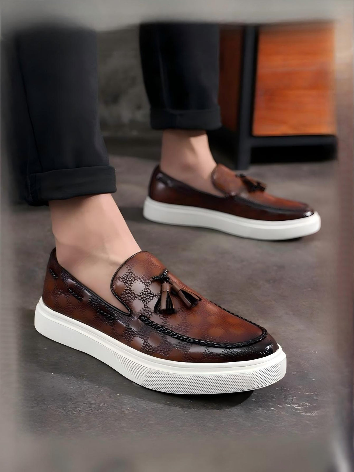 Plaid Tassel Slip-on Loafers