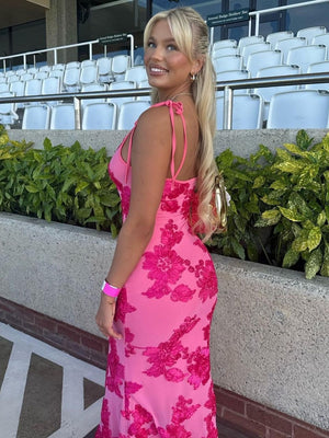 Sexy Halter-neck Bodycon Long Dress With Three-dimensional Floral Pattern
