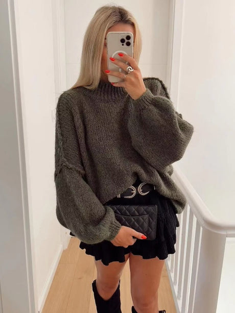 Medium high collar Splicing Sweaters