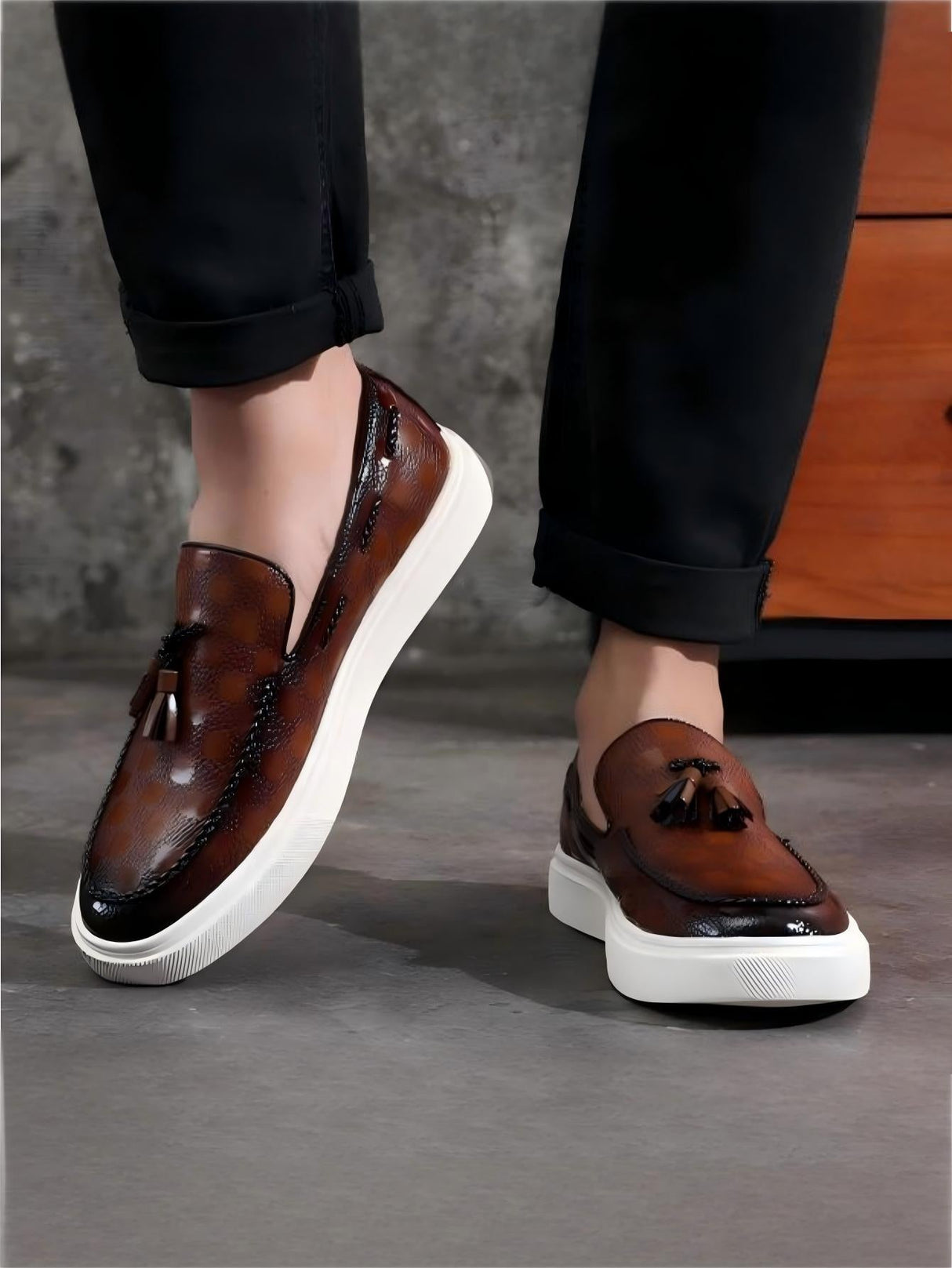 Plaid Tassel Slip-on Loafers