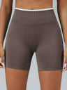 Color Matching Seamless High-waisted Hip Lift Exercise Yoga Shorts