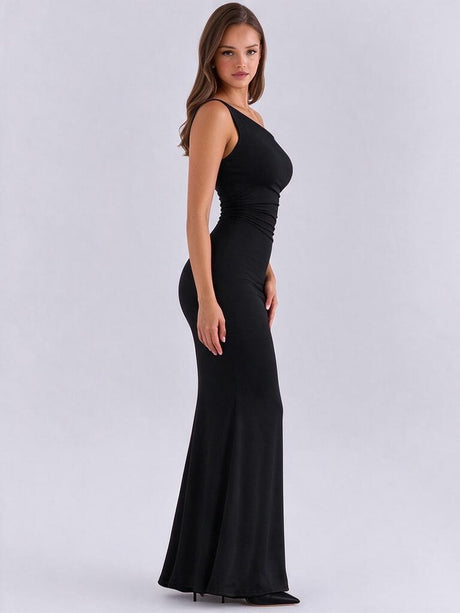 Sexy Long Sleeveless Dress With Off-shoulder Neckline And Pleated Waist