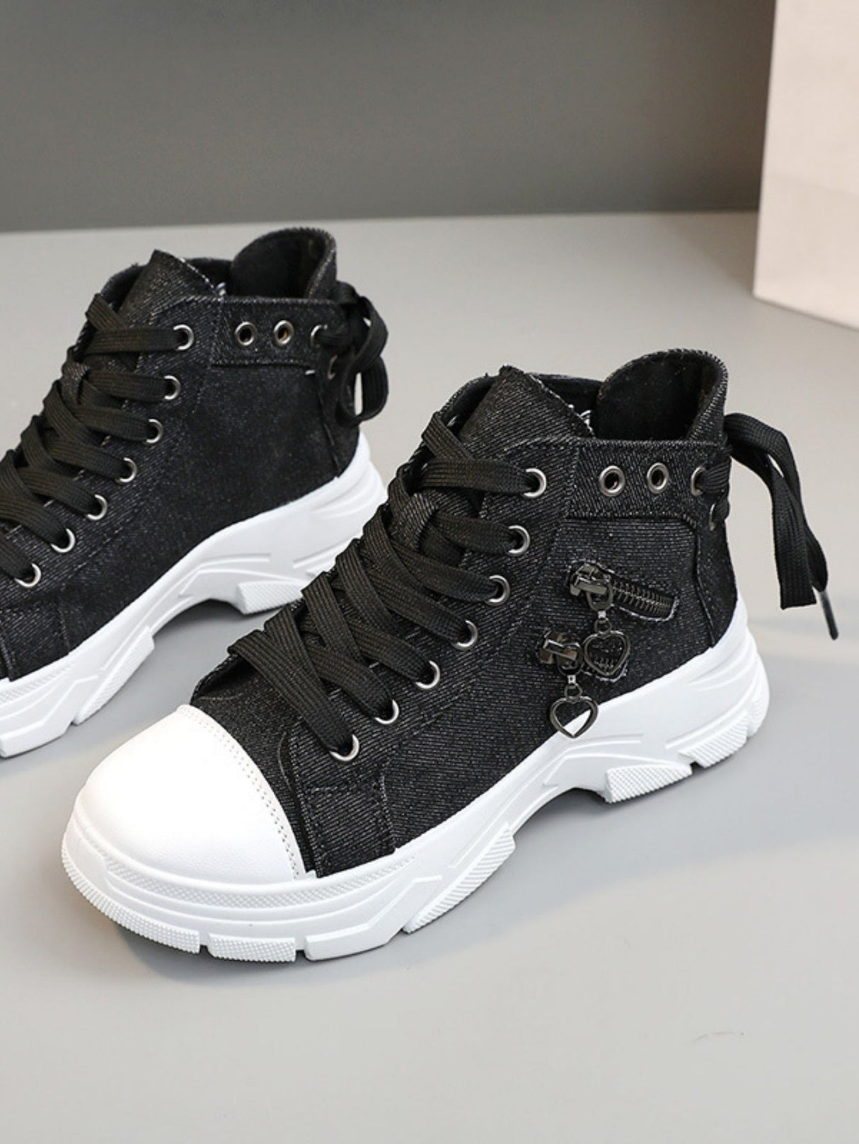 Heart Zipper Denim High-Top Casual Sneakers