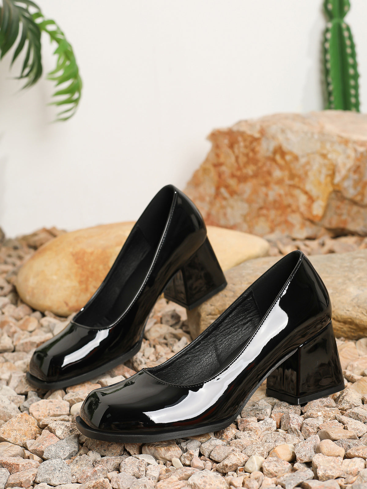 Square-toe Chunky Heels