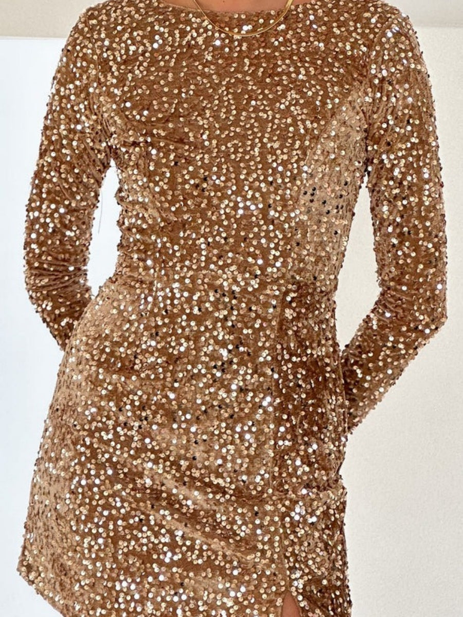 Rückenfreie, paillettenbesetzte Mini- und kurze Partykleider mit langen Ärmeln