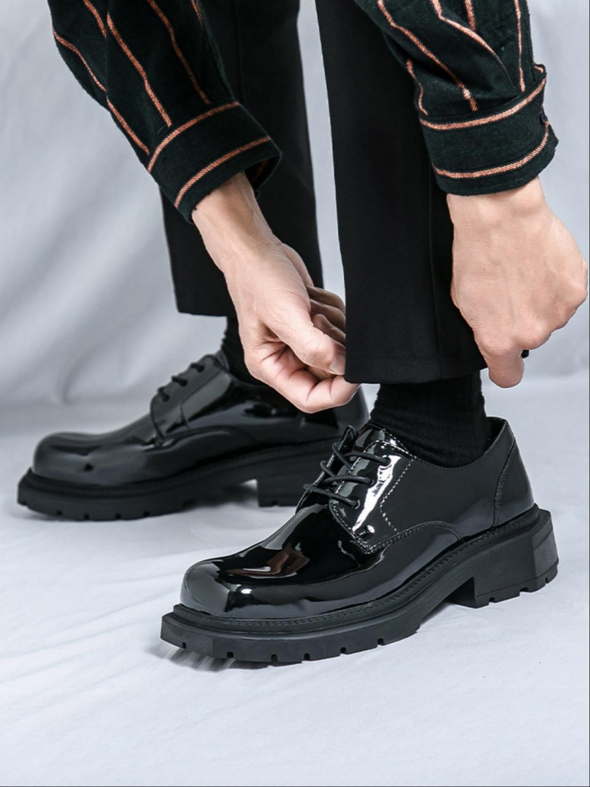Trendy, Wide-toe, Platform, Lace-up Dress Shoes
