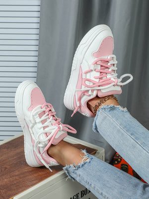 Women's Sneakers With Unique Color-blocked Shoelaces