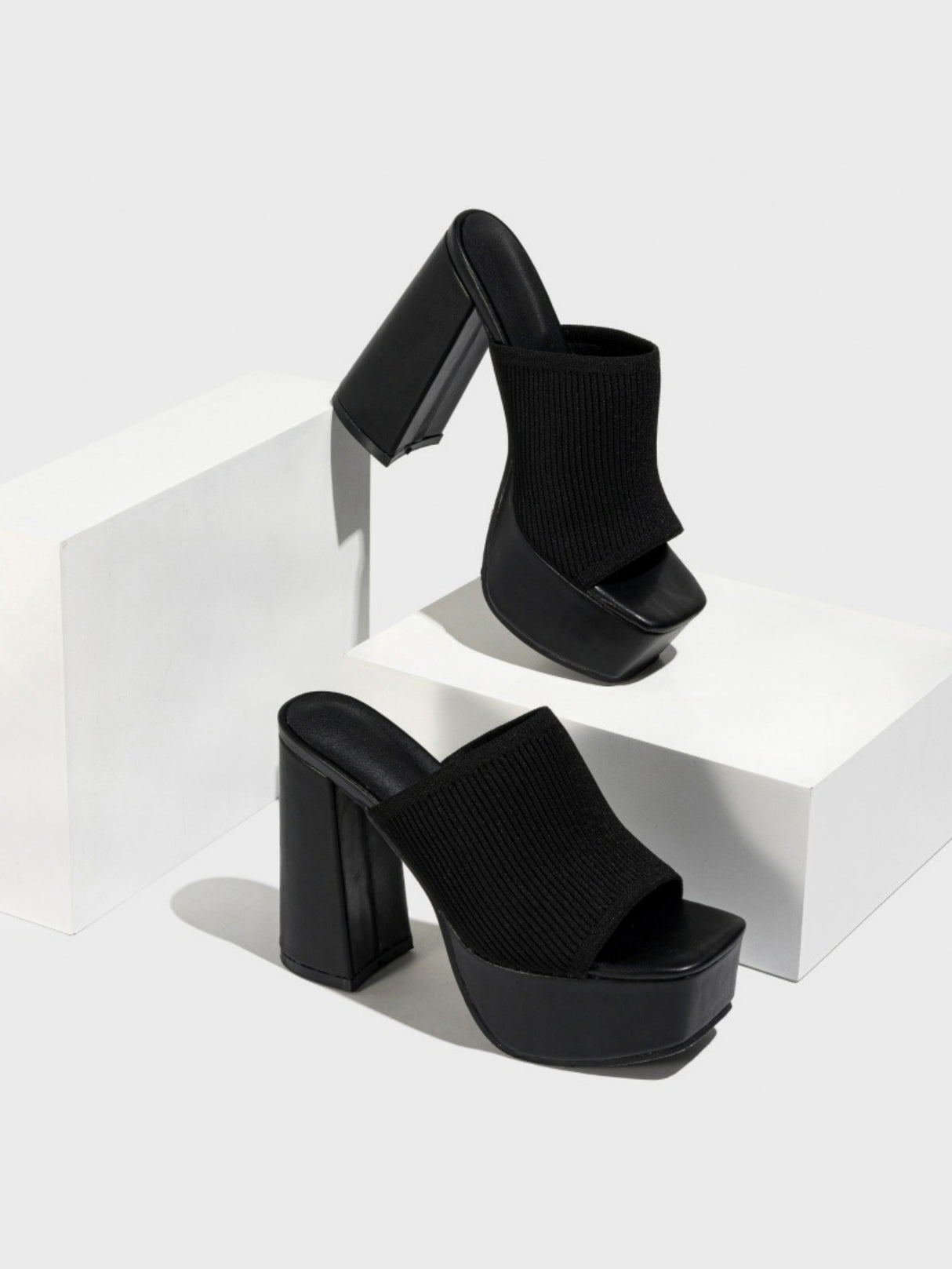 Flyknit Fashion Chunky Heel Waterproof Platform Outdoor Street Sandals