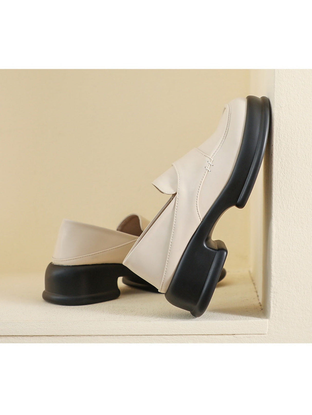 Liber Spring and autumn women's thick-soled loafers