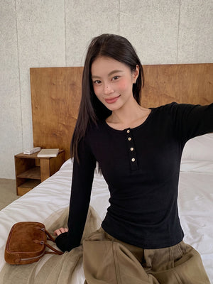 Korean Style Henley Collar Top With Straight Shoulders
