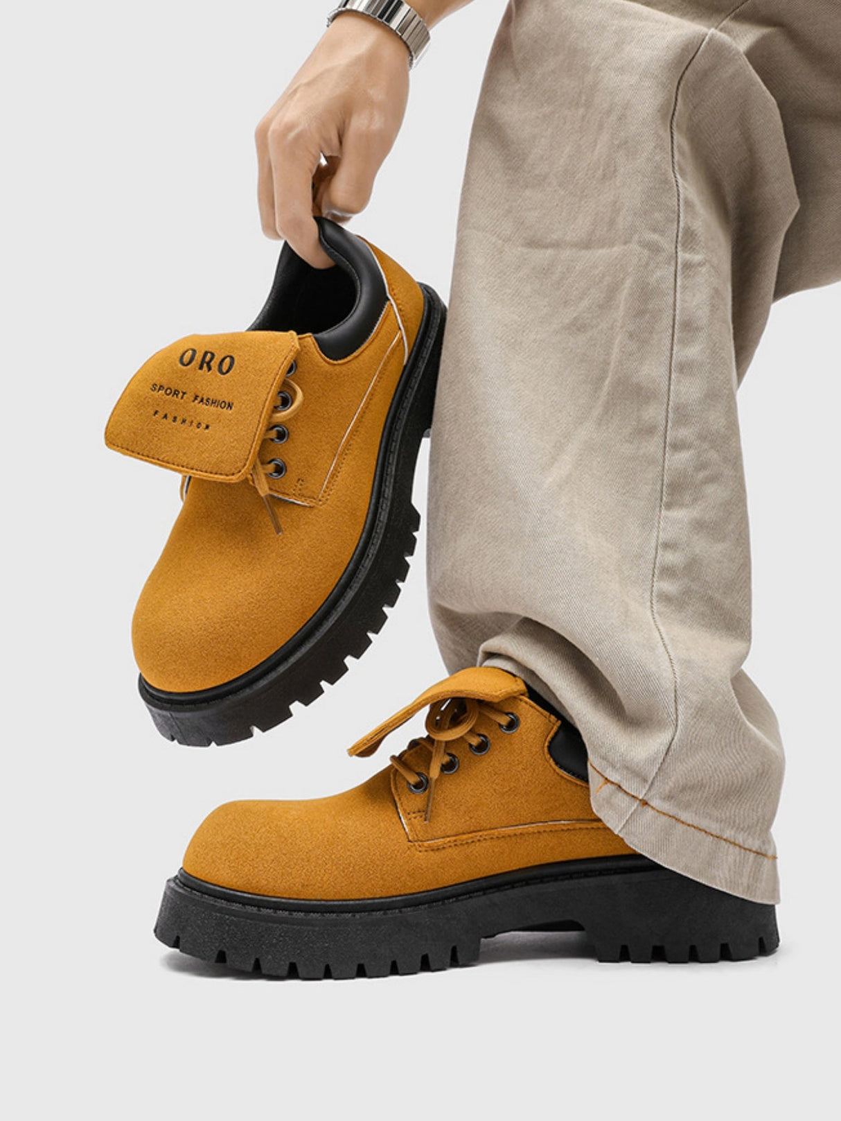 Chaussures de travail tendance à plateforme en daim marron avec inscription