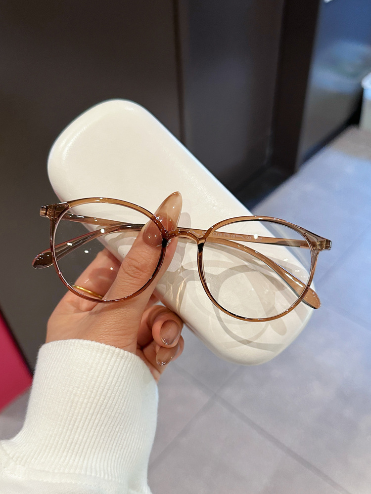 Eyeglasses
