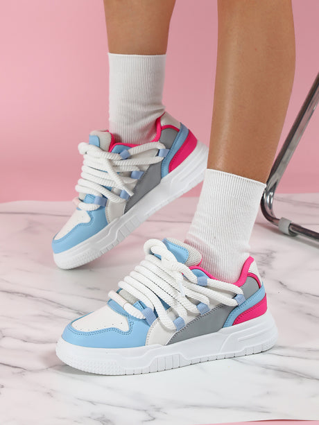 Women's Sneakers With Unique Color-blocked Shoelaces
