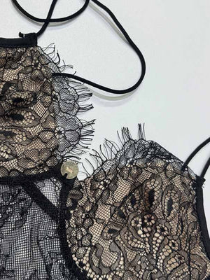 【SHIP AS USUAL】Deep V Perspective Lace Camisoles