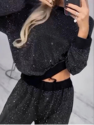 Ensemble 2 pièces : haut sweat-shirt ample à manches longues et col rond, sans capuche et à cordon de serrage, avec pantalon large.