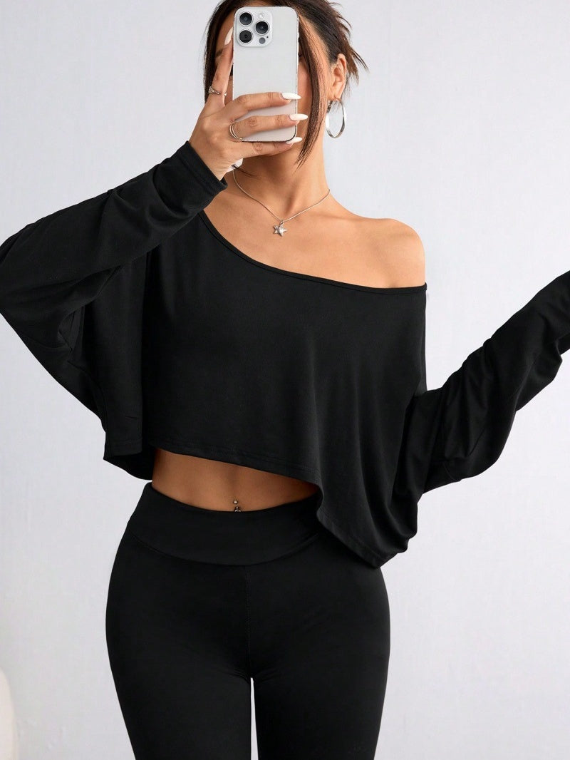 Black Off Shoulder Loose Navel T-shirts